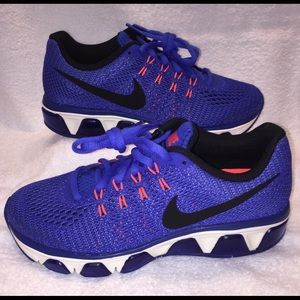 🌟NIKE🌟LADIES AIR MAX TAILWIND 8 Running Shoes💕